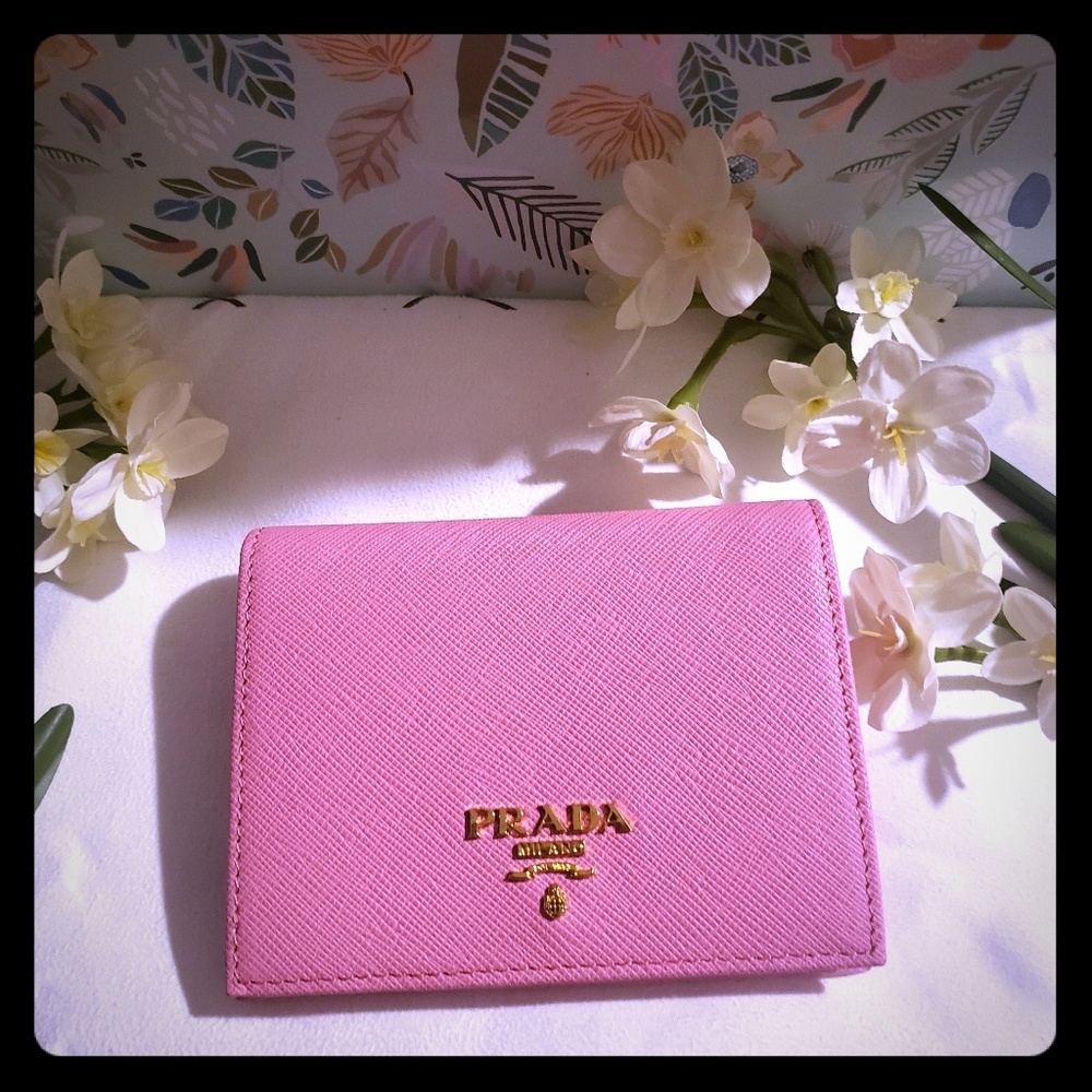 💐 Prada Saffiano French Wallet 💐